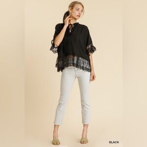 Umgee Black Textured Blouse